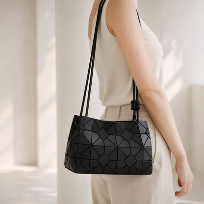 Noir Facette Shoulder Bag
